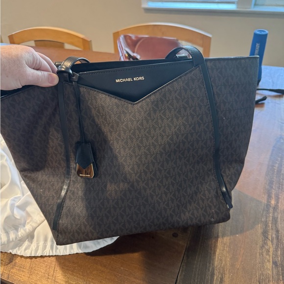 Michael Kors Black Tote Bag - Picture 3 of 3
